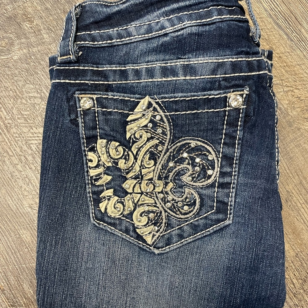 Miss me fleur de lis bootcut jeans